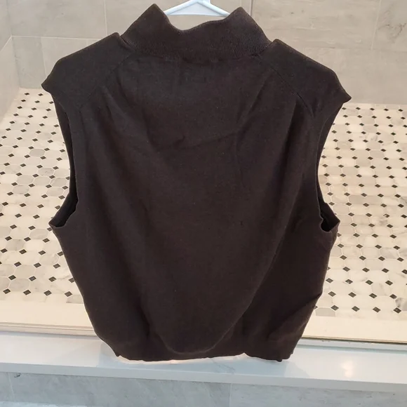 Polo Sweater Vneck Zip-up Vest - Picture 3 of 3